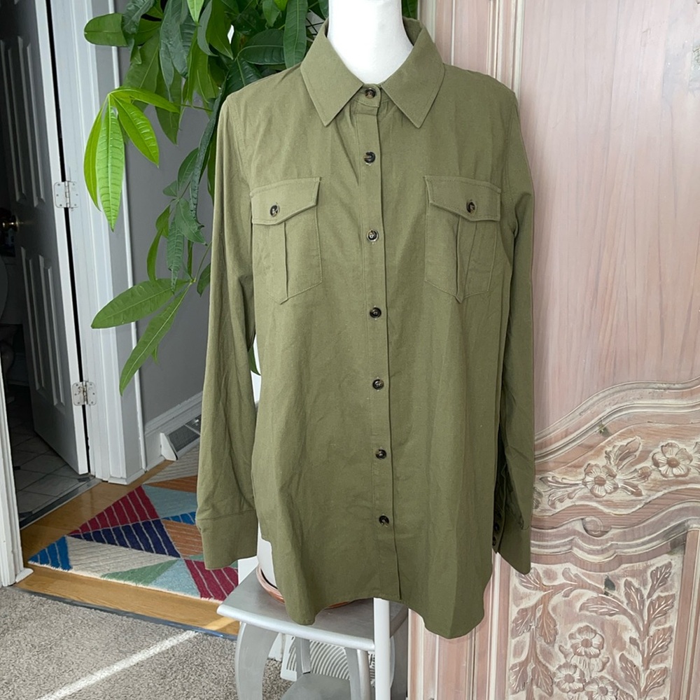 TUCKERNUCK Army Green Linen/ Cotton Button Down